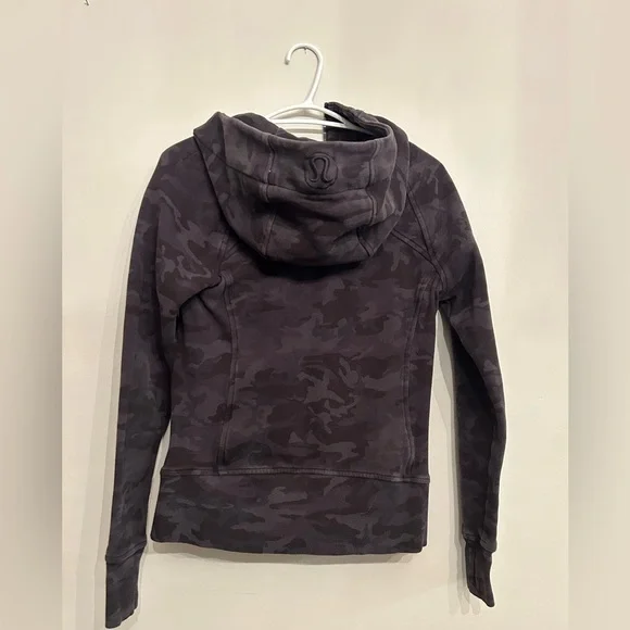 Lululemon Zip-Up - Picture 2 of 6